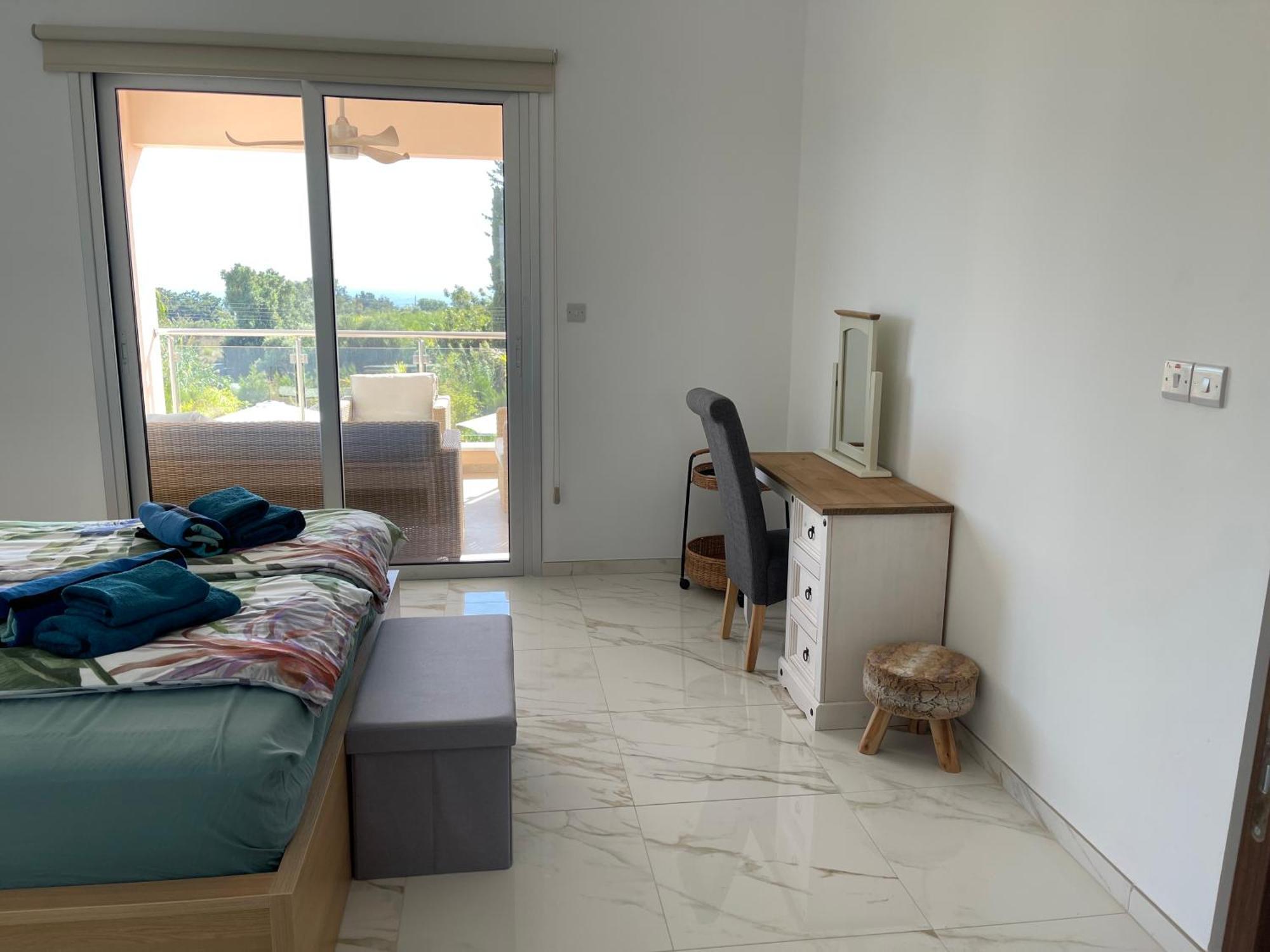 Coral View Peyia